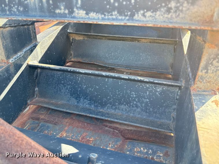 image for item DP6163 2007 Transcraft DTL-3000 drop deck equipment trailer