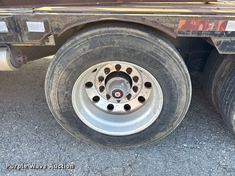 image for item DP6163 2007 Transcraft DTL-3000 drop deck equipment trailer