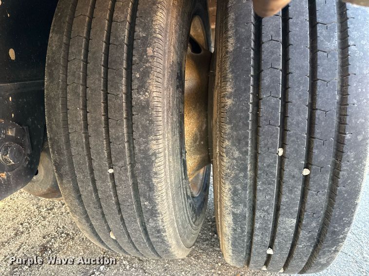 image for item DP6163 2007 Transcraft DTL-3000 drop deck equipment trailer