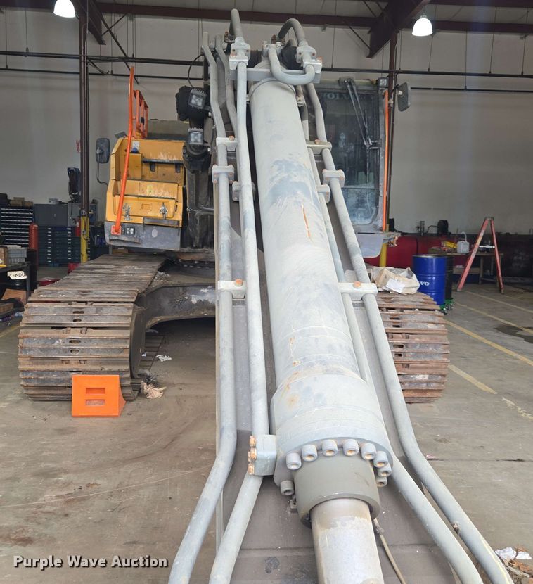 image for item DU7762 2018 Volvo EC480EL excavator