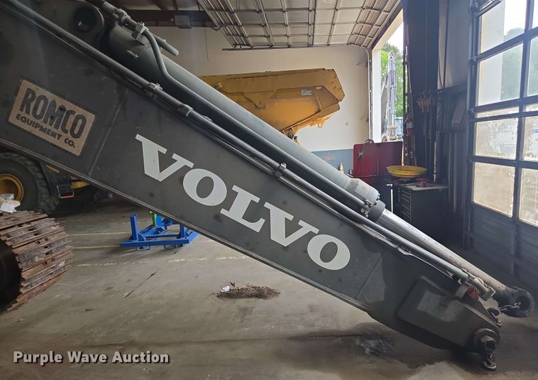 image for item DU7762 2018 Volvo EC480EL excavator
