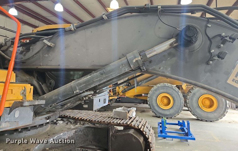 image for item DU7762 2018 Volvo EC480EL excavator