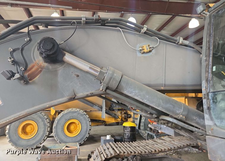 image for item DU7762 2018 Volvo EC480EL excavator