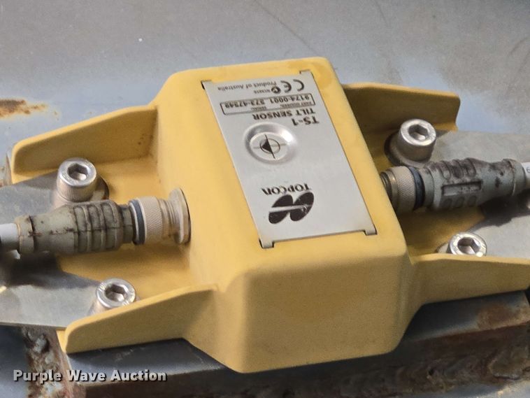 image for item DU7762 2018 Volvo EC480EL excavator