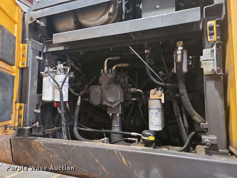 image for item DU7762 2018 Volvo EC480EL excavator