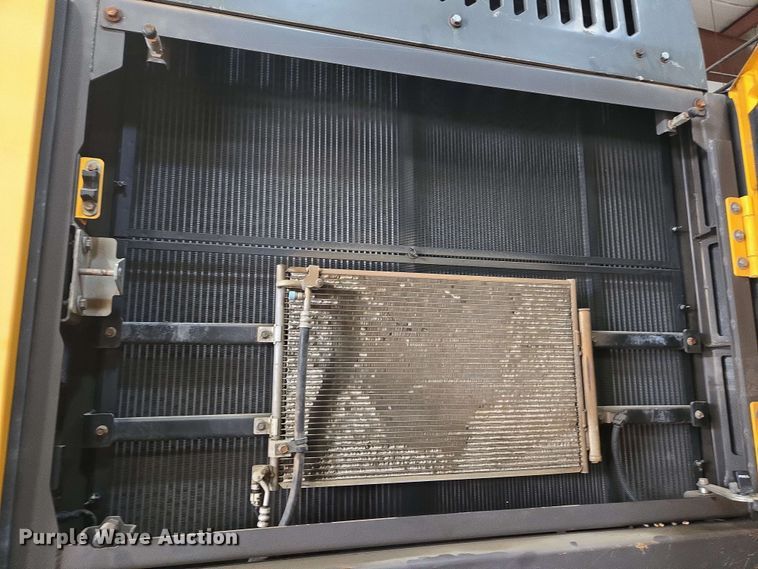 image for item DU7762 2018 Volvo EC480EL excavator