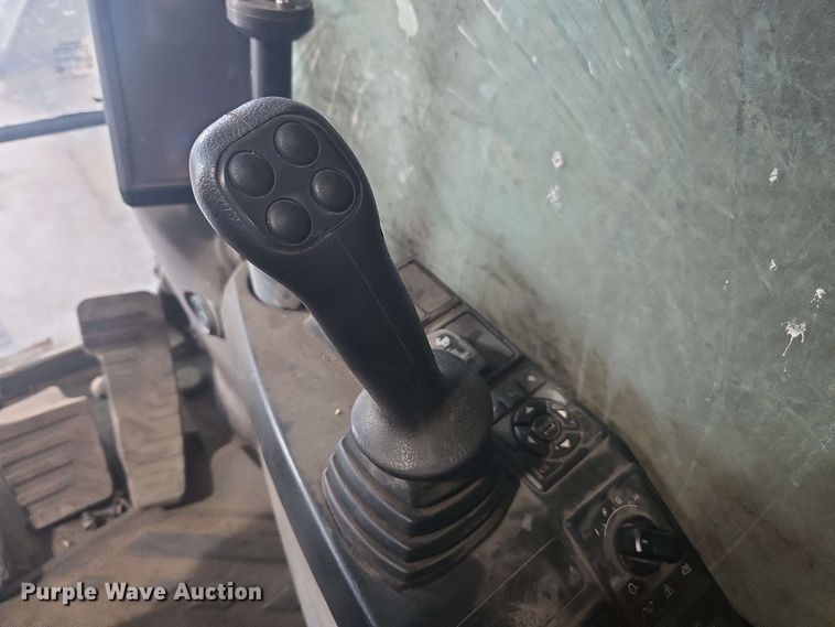 image for item DU7762 2018 Volvo EC480EL excavator