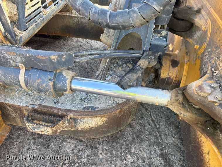 image for item DW1892 2018 John Deere 850K dozer