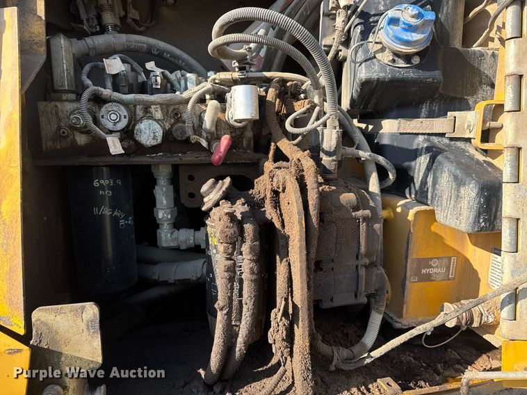 image for item DW1892 2018 John Deere 850K dozer