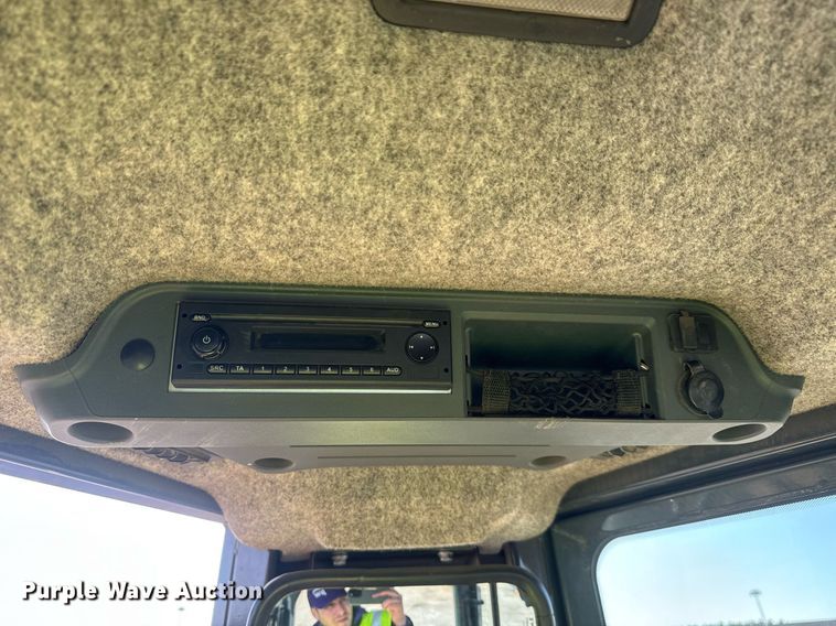 image for item DW1892 2018 John Deere 850K dozer