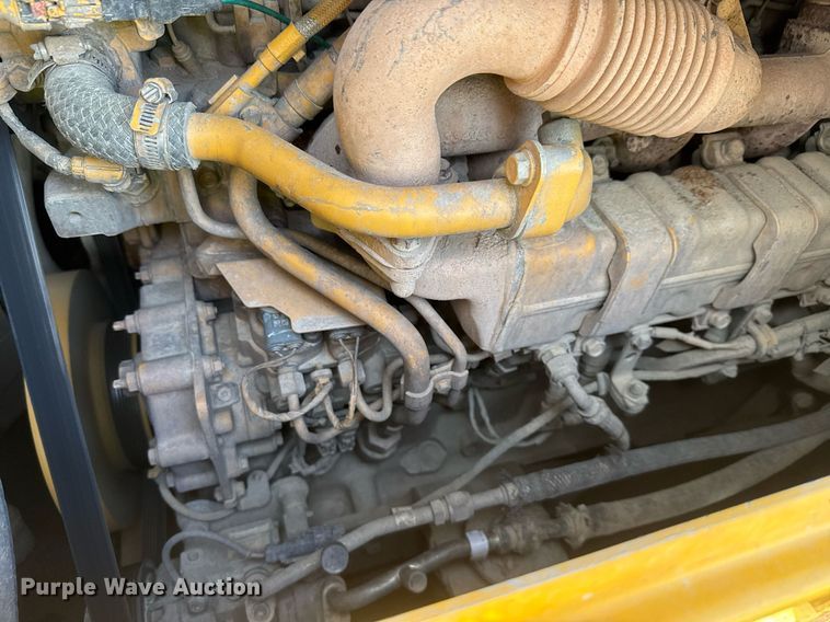 image for item DW1892 2018 John Deere 850K dozer