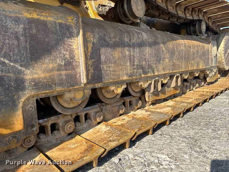 image for item DW1892 2018 John Deere 850K dozer