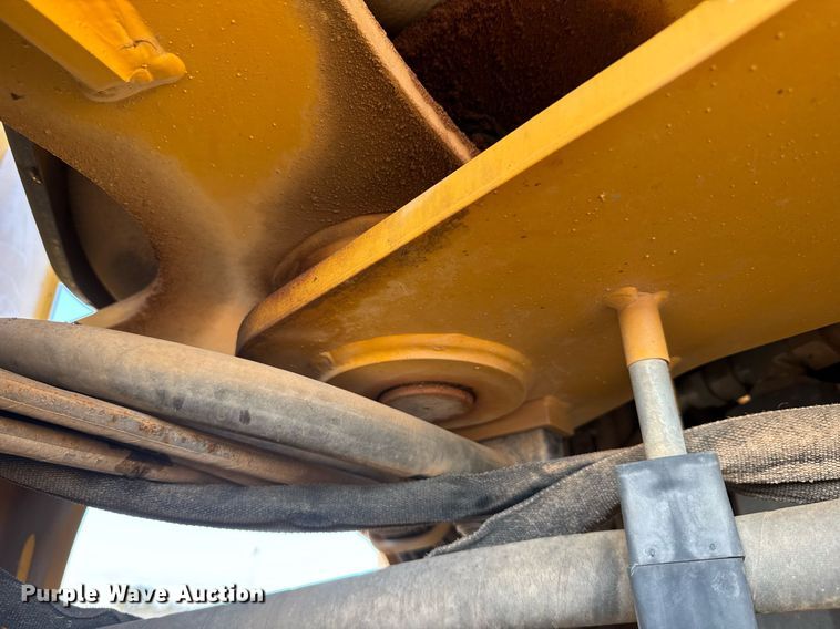 image for item DW1893 2018 John Deere 624K II wheel loader