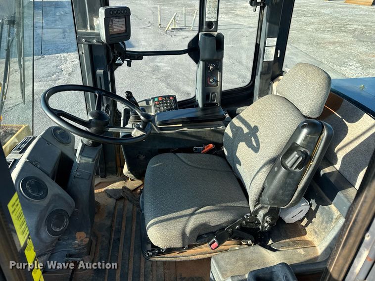 image for item DW1893 2018 John Deere 624K II wheel loader