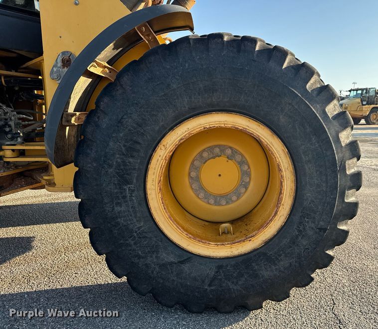 image for item DW1893 2018 John Deere 624K II wheel loader