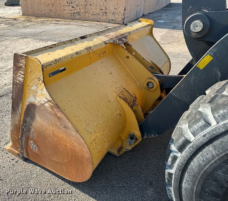 image for item DW1894 2018 John Deere 624K II wheel loader