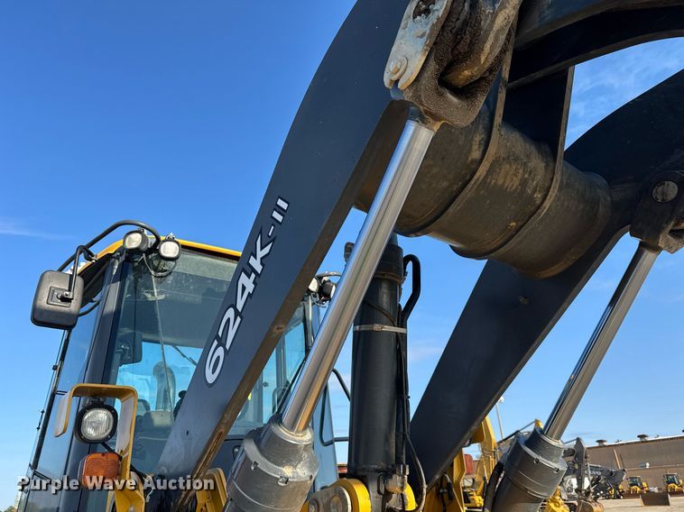image for item DW1894 2018 John Deere 624K II wheel loader