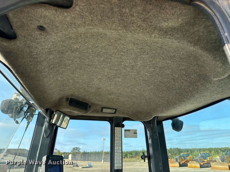 image for item DW1894 2018 John Deere 624K II wheel loader