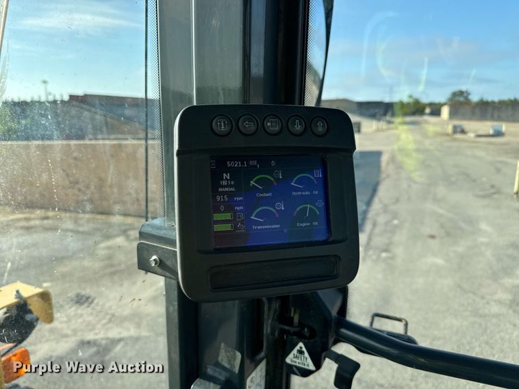 image for item DW1894 2018 John Deere 624K II wheel loader