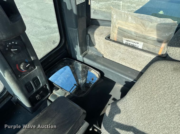 image for item DW1894 2018 John Deere 624K II wheel loader