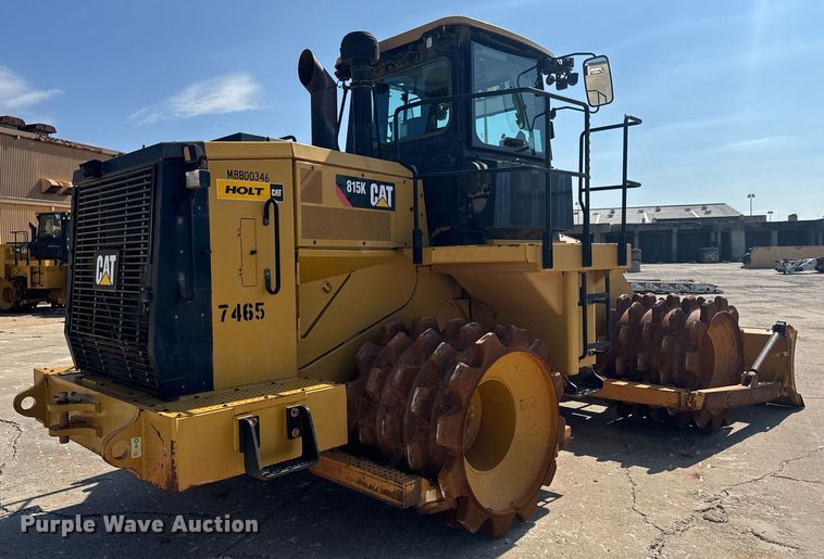 image for item DW1895 2018 Caterpillar 815K soil compactor
