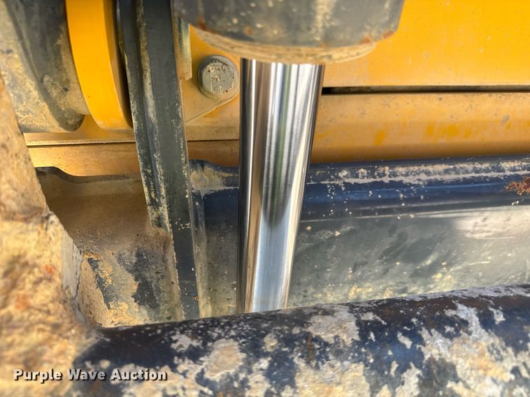 image for item DW1897 2018 John Deere 872G motor grader