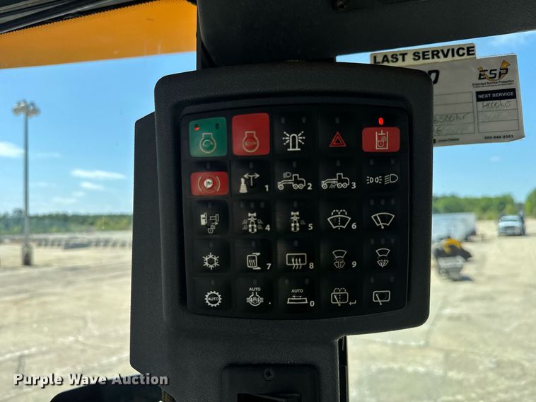 image for item DW1897 2018 John Deere 872G motor grader