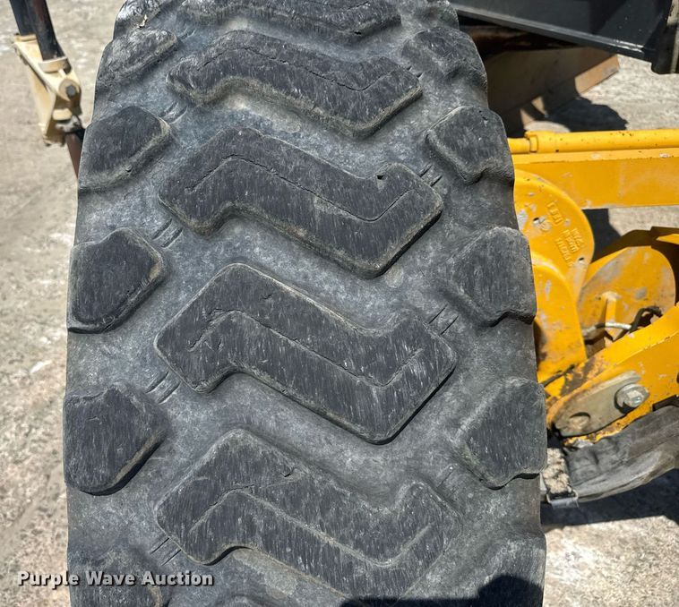 image for item DW1897 2018 John Deere 872G motor grader