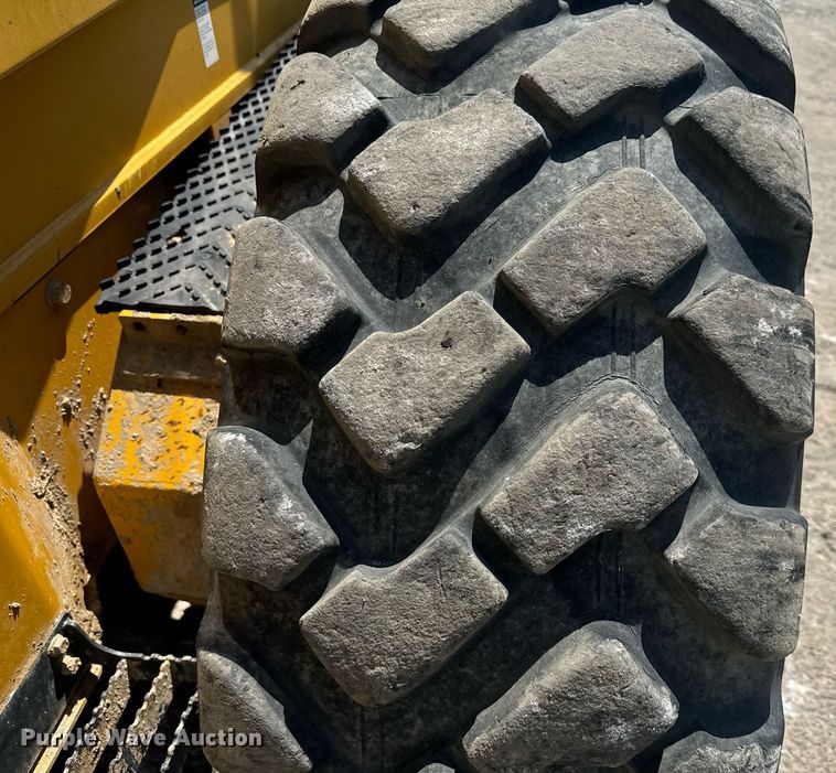 image for item DW1897 2018 John Deere 872G motor grader