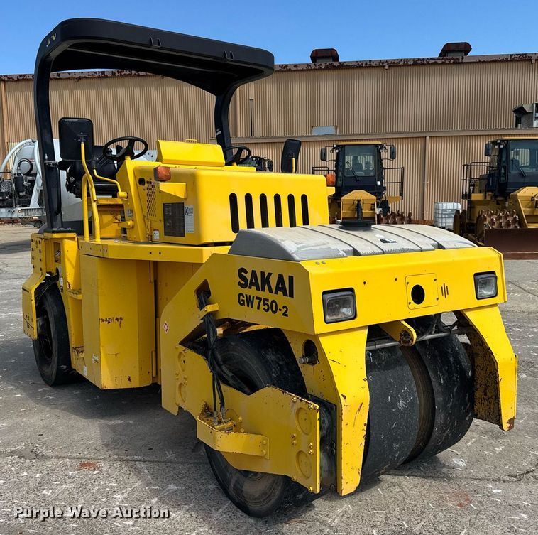 image for item DW1898 2017 Sakai GW750-2 pneumatic roller