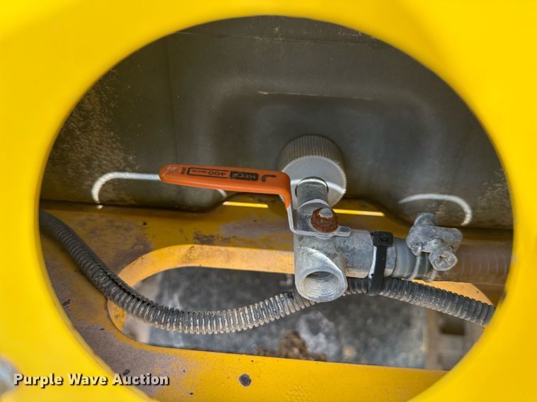 image for item DW1898 2017 Sakai GW750-2 pneumatic roller