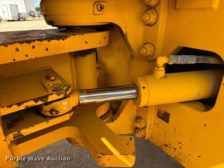 image for item DW1898 2017 Sakai GW750-2 pneumatic roller