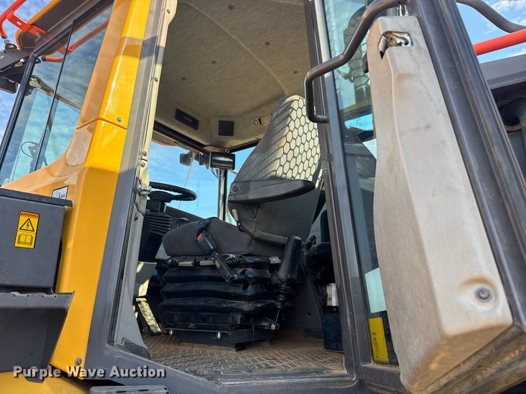 image for item DW1900 2018 Volvo A25G articulated haul truck