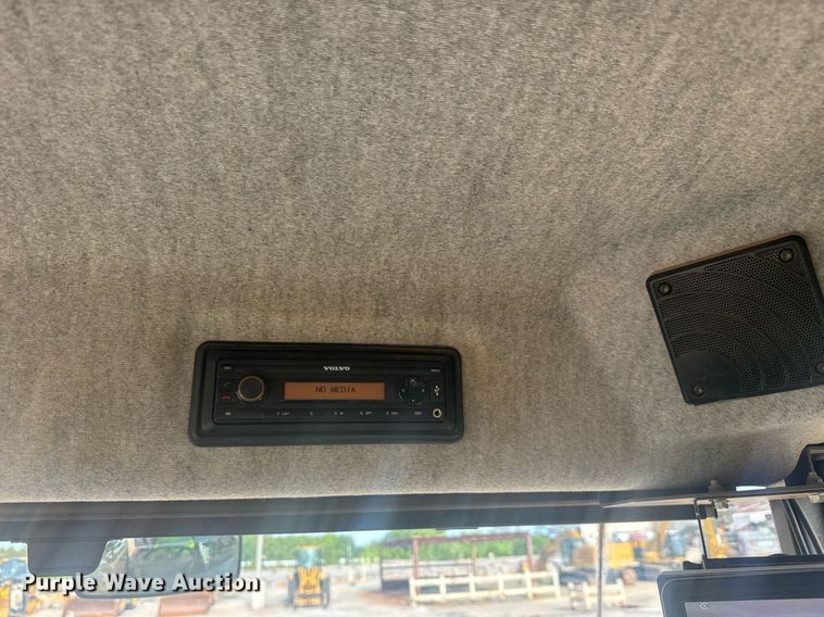 image for item DW1900 2018 Volvo A25G articulated haul truck