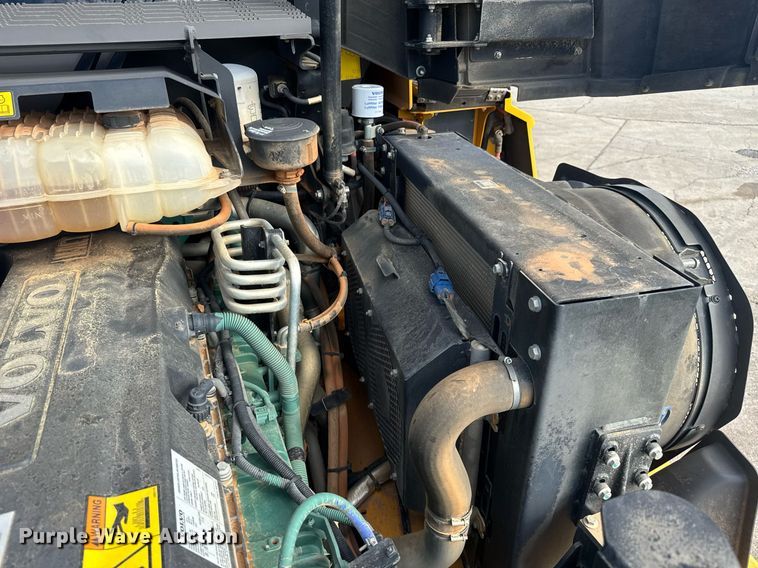 image for item DW1900 2018 Volvo A25G articulated haul truck