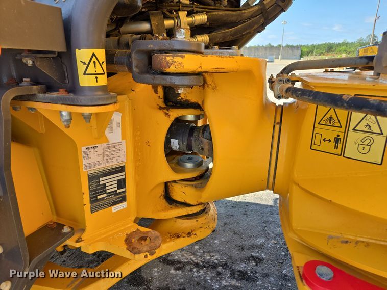 image for item DW1901 2018 Volvo A25G articulated haul truck