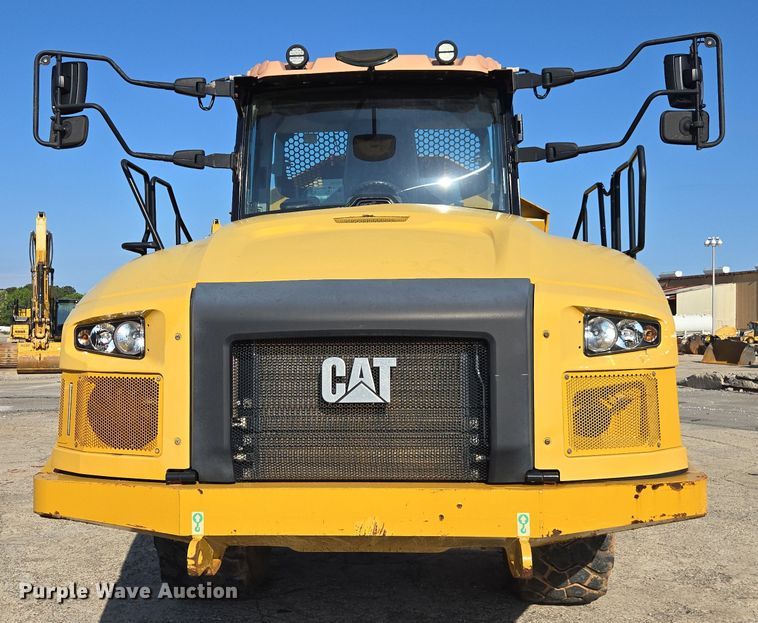 image for item DW1902 2019 Caterpillar 730 articulated haul truck