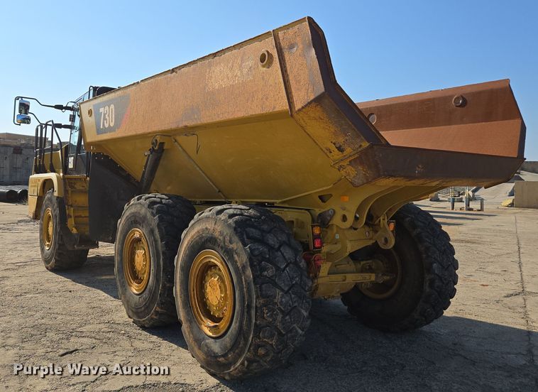 image for item DW1902 2019 Caterpillar 730 articulated haul truck