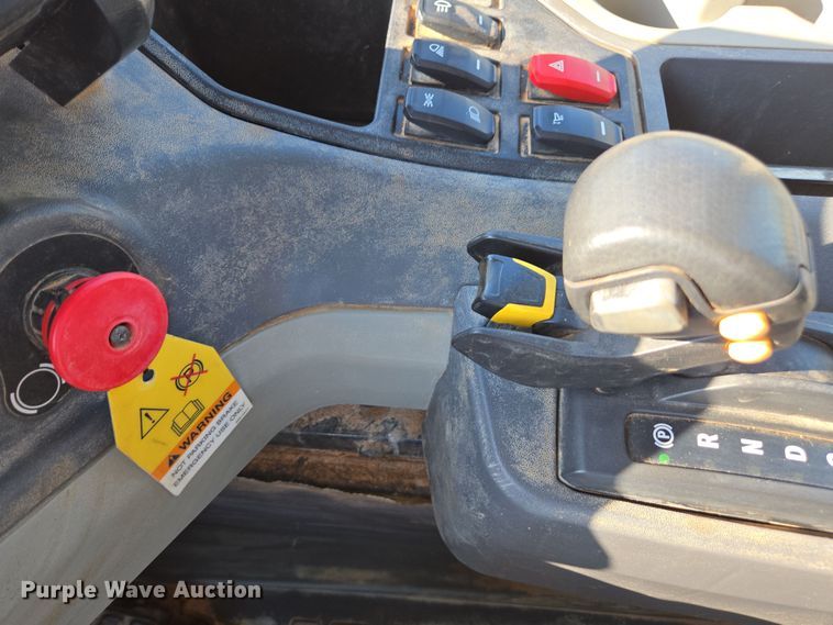 image for item DW1902 2019 Caterpillar 730 articulated haul truck