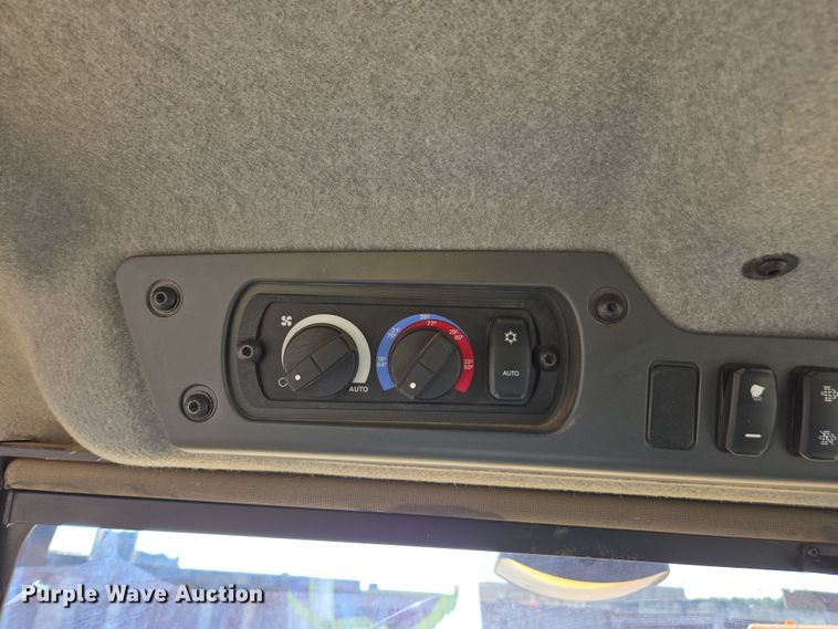 image for item DW1902 2019 Caterpillar 730 articulated haul truck