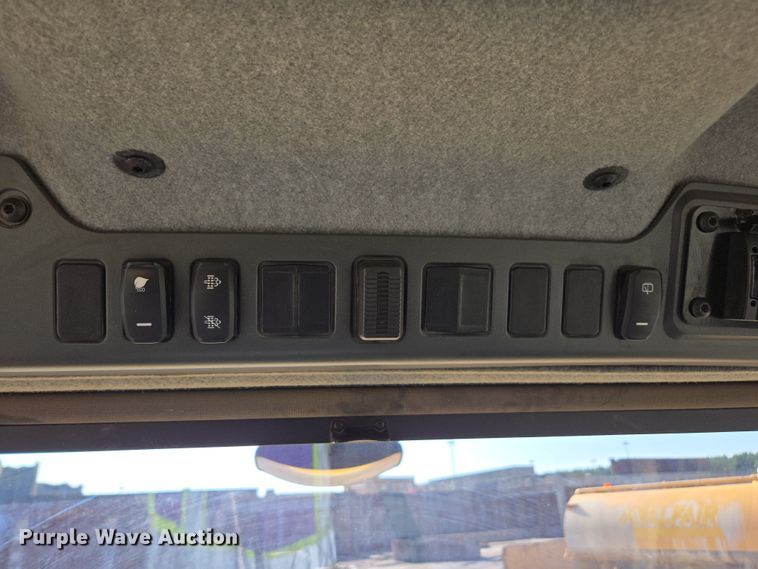 image for item DW1902 2019 Caterpillar 730 articulated haul truck