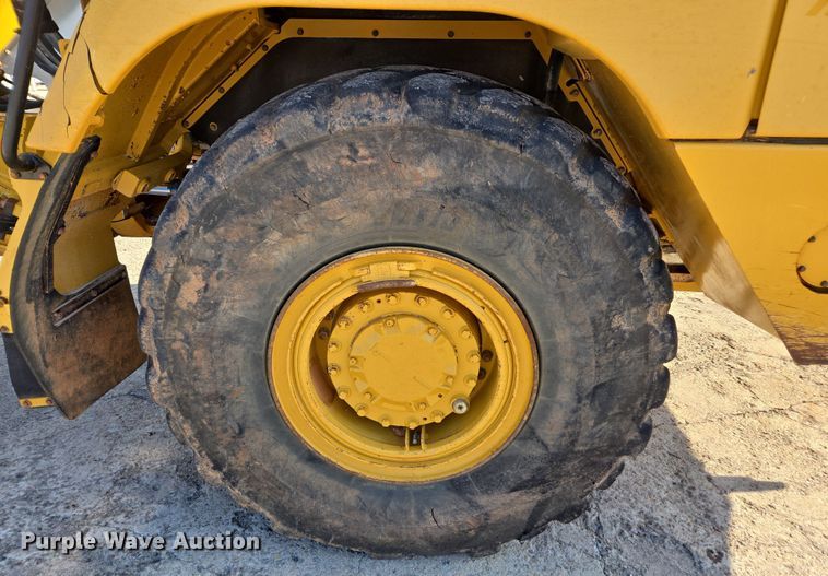 image for item DW1902 2019 Caterpillar 730 articulated haul truck