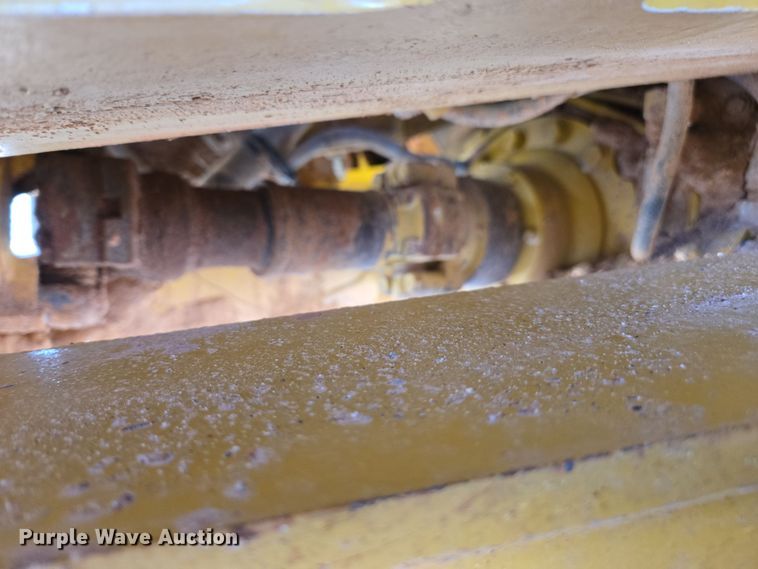 image for item DW1902 2019 Caterpillar 730 articulated haul truck