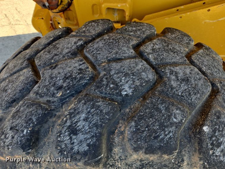image for item DW1902 2019 Caterpillar 730 articulated haul truck