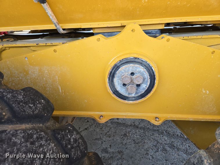 image for item DW1902 2019 Caterpillar 730 articulated haul truck