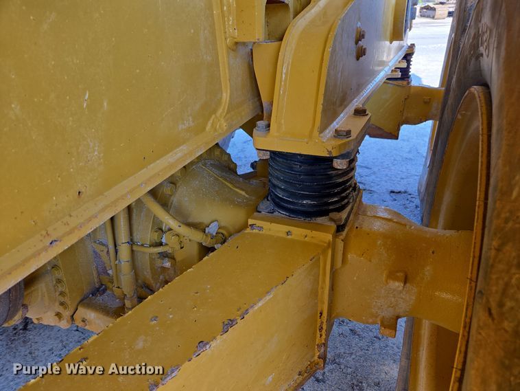 image for item DW1902 2019 Caterpillar 730 articulated haul truck