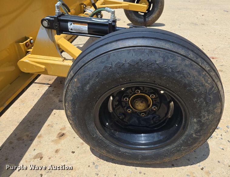 image for item DW1999 Frontier LL1212 box blade