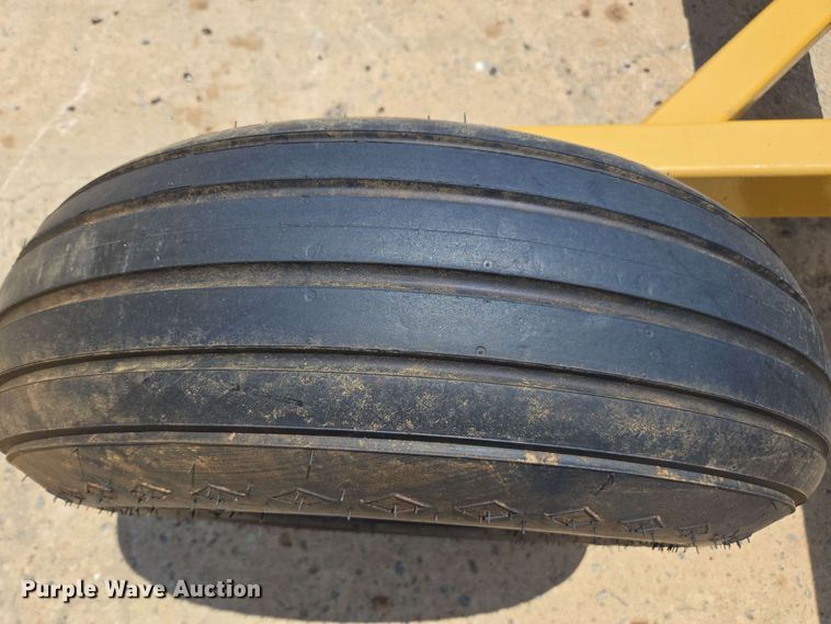 image for item DW1999 Frontier LL1212 box blade