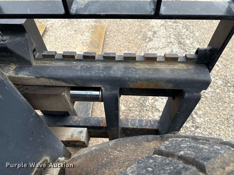 image for item DW8712 2019 AUSA C400HX4 forklift