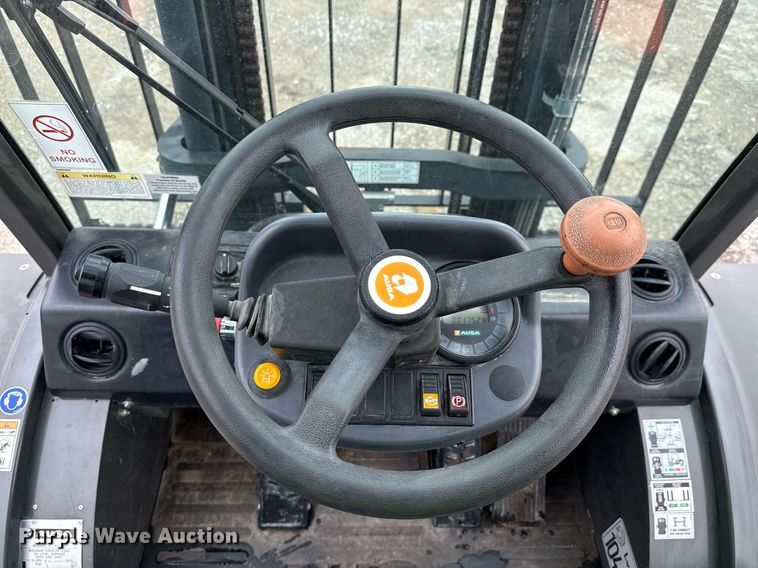 image for item DW8712 2019 AUSA C400HX4 forklift